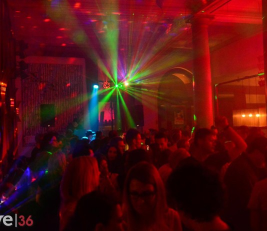 Clubnight im IDEAL 09-04-2016 FeiernwieErwachsene