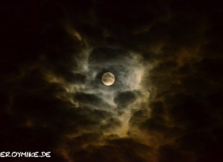 Halloween gefällt :-) #Mond #Fulda #Halloween #Skull #Leroymike Weitere Bilder findest du unter www.shooting-star.eu einfach regelmäßig vorbei schauen und auf dem Laufenden bleiben.