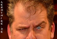 Was guckst du Was guckst du Dieses Bild vom Karneval wollte ich euch nicht vorenthalten Danke euch für die vielen schönen Momente und Motive. Ihr seid die wahren Models