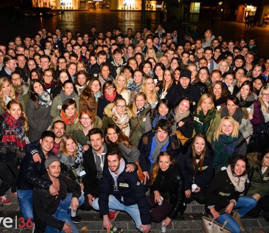 Die Wirtschaftler sind los! - Ersti Kneipentour 2015