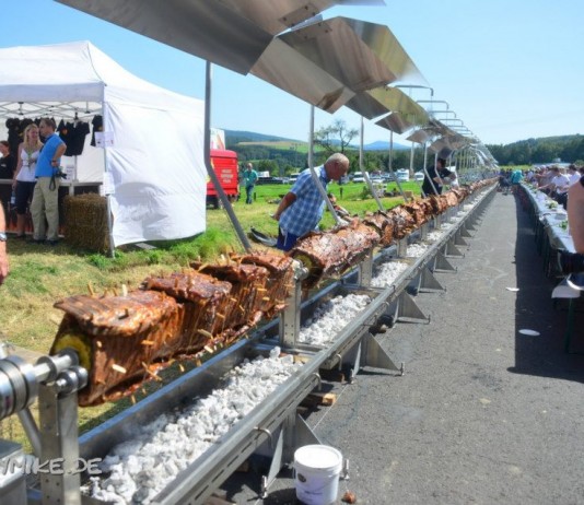 Grill Weltrekordversuch in Büchenberg Grill Weltrekordversuch in Büchenberg