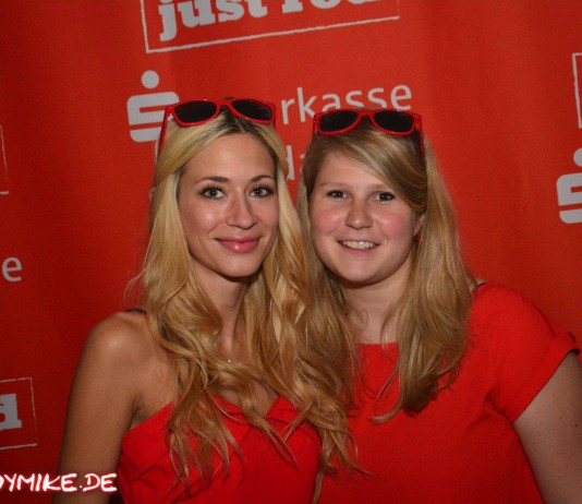 Sparkasse Fulda präsentiert „just red“ planet radio S-Club Fulda
